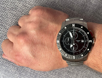 TISSOT T062 427-11-05100 SAPPHIRE 200M