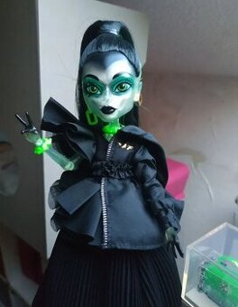 Off white monster high midnight