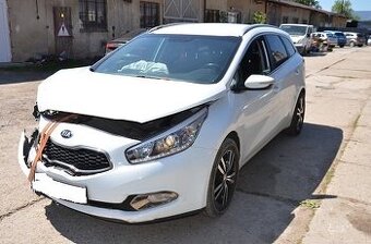 Kia Ceed sporty wagon 1.4 CVVT, 73 kW, M6, havarovaná