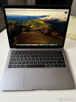Apple MacBook Air 13'' i5 1.6GHz/8G/128/ Space Grey
