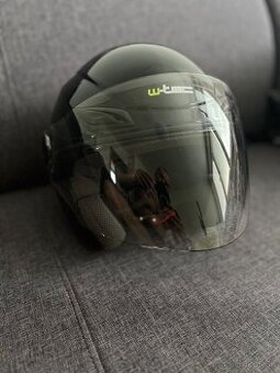 Prilba velkost M