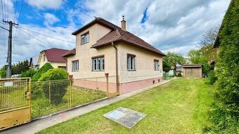 Rodinný dom s pozemkom na predaj - 1