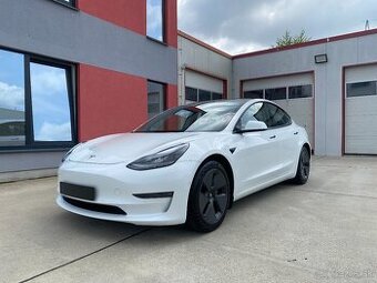 Tesla Model 3 Long Range AWD 366kw Ťažné DPH