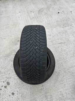 225/50 R17