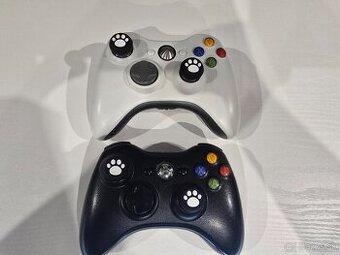 Xbox 360 ovladac 40e Citak text