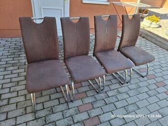 Kuchynské stoličky