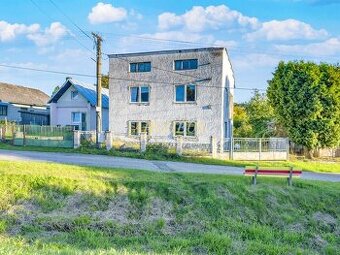 ZNÍŽENÁ CENA NA PREDAJ RODINNÝ DOM, POZEMOK 1372m2, PETKOVCE