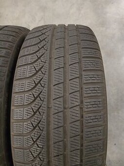 4ks zimne 235/50 R19 99V PIRELLI P ZERO WINTER