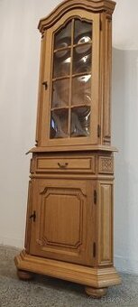 Rustikální příborník, vitrína, masív, Nábytek s příběhem