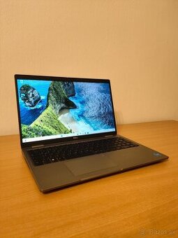 Dell Latitude 5520| i3-1125G4 | 8 GB RAM | 256 GB SSD | 15.6