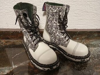 Znackove tazke boty - 1