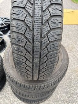 185/60R15 Semperit