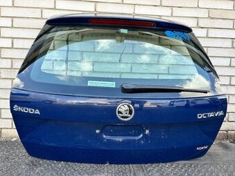 Páté dveře Škoda Octavia III kombi