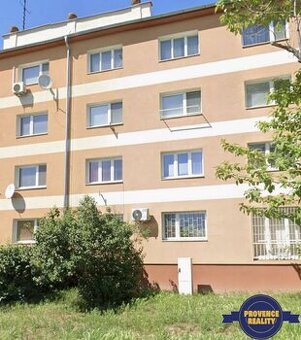 PREDAJ: 2 izbový tehlový byt, 58 m2 - Komárno