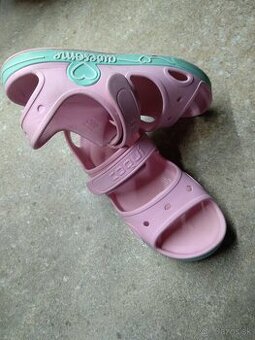 Dievčenské gumené sandále Coqui veľkosť 34/35