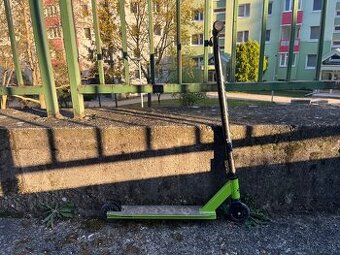 Freestylová kolobežka decathlon