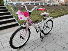 Dievčenský bicykel