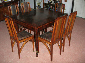 Jedálenský stôl + 6 stoličiek