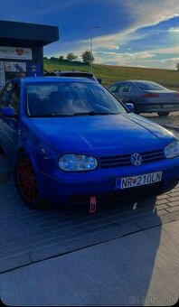 Golf 4