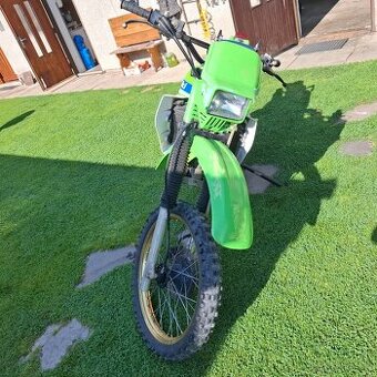 Klr 570