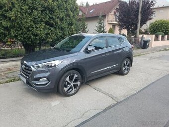 Hyundai tucson 2016
