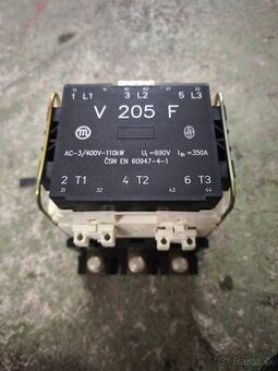 3 polovy stykač V205 F - 1