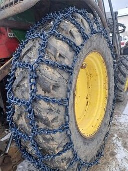 HROTOVE ZABEROVE RETAZE UKT TRAKTOR ZETOR