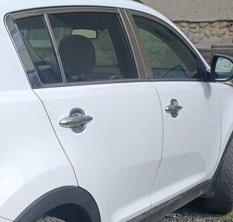 Kia Sportage 1.7 CRDi r.v.2011 dvere P.Ľ zadne
