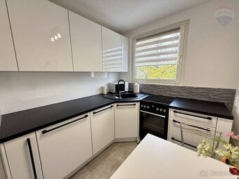 PRENÁJOM: KOMPLETNE ZARIADENÝ 3IZBOVÝ BYT, DUNAJSKÁ STREDA -