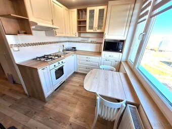 Priestranný 1 izb. Byt, Štítova Staré mesto, 39 m2, lodžia