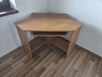 PC stol rohový písací stolík