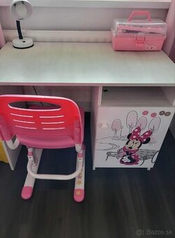 Detský písací stolík