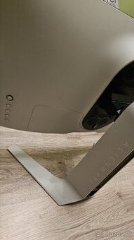 Hrny montor Dell Alienware 25" 24Hz