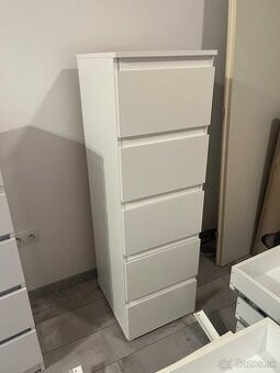 Komoda biela 5 šuflíková