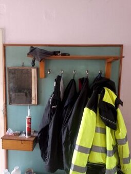 Vešiaková stena Tatra