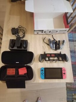 Nintendo Switch 1 + 24 hier