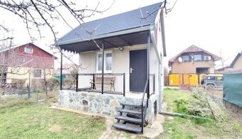 Nové Zámky - Elsvit - Záhradný domček s pozemkom