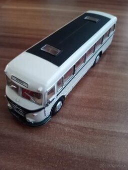 Predám modeli a časopisy trucker