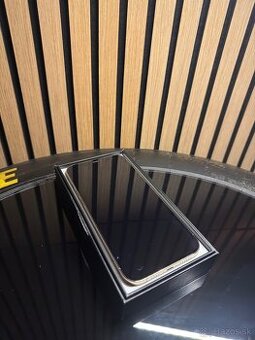 iPhone 12 Pro Max s kapacitou 128 GB