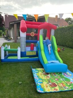 Predám skákací hrad "Veľký dom"