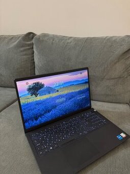 Predám notebook Dell Vostro 15 3530