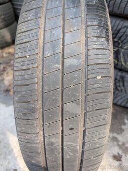 Goodyear efficient grip performance 195/55 R20