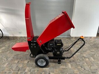 Benzínový štiepkovač a drvič konároví ATHOS 1007D (vč.DPH)