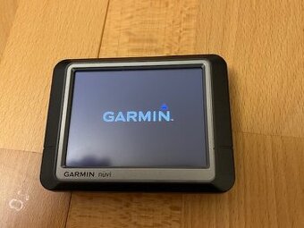 Navigácia Garmin Nüvi 250 TOP stav