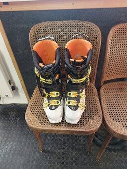 Predam lyžiarky Scott