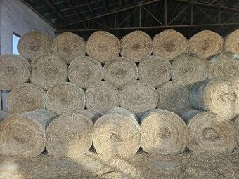 Balikované seno