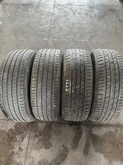 225/55R18