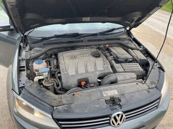 Motor 1.6tdi 77kw, kod CAY, kompletny este zalozeny,