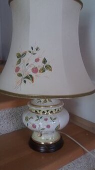 Stolova lampa -keramicka