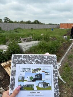 Pozemok s projektom a stavebným povolením/Trnávka